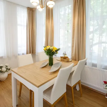 Apartments Villa Whitehouse Ostrava Exterior photo