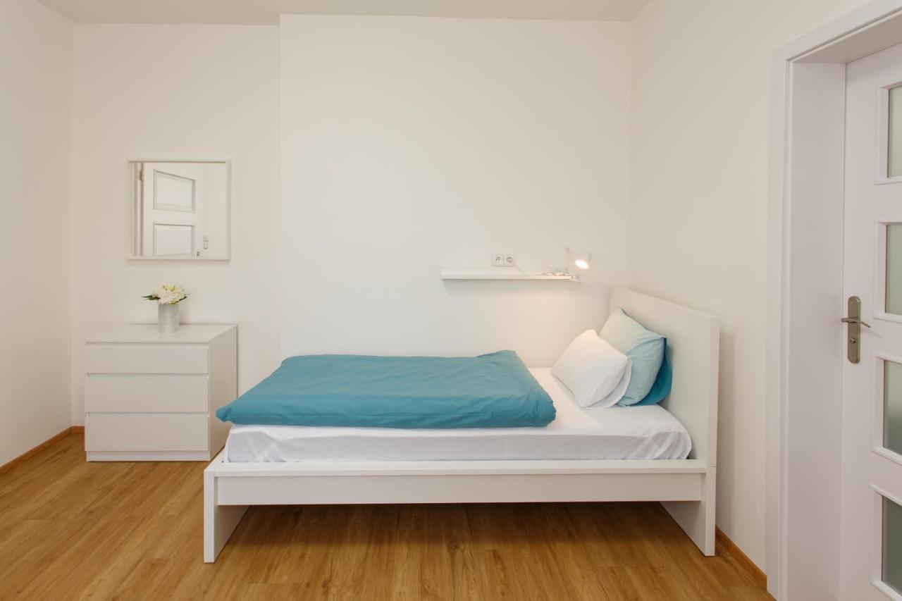 Appartement Whitehouse *